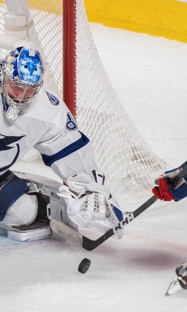 Stamkos scores twice, leads Lightning past Canadiens 4-1